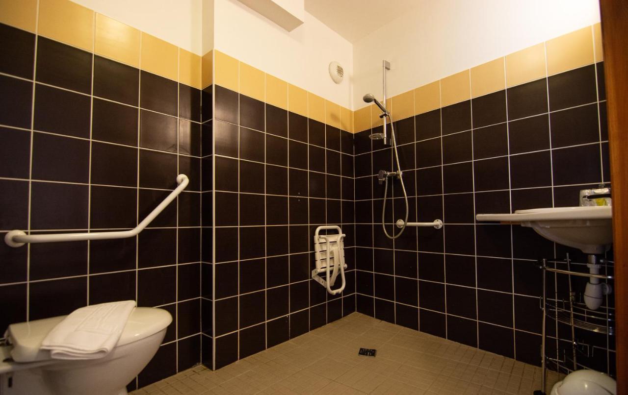 מלון Porta Le Campcardos מראה חיצוני תמונה